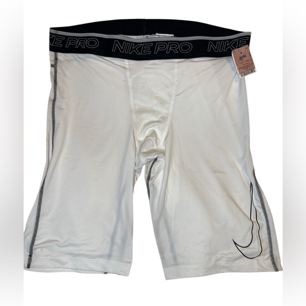 Nike Pro DriFit White Training Shorts Men’s